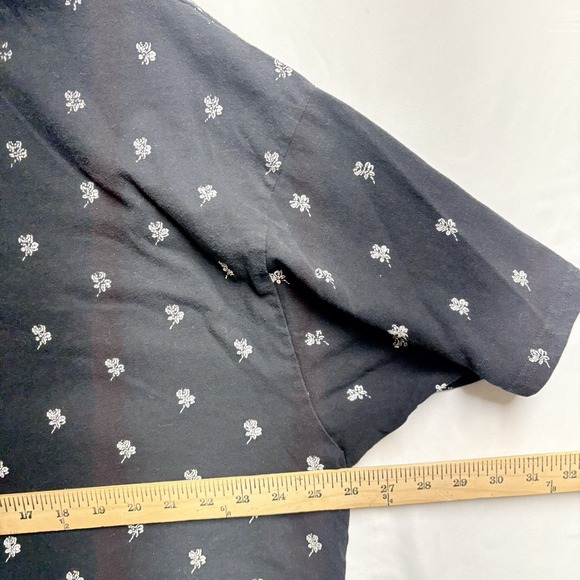 Reason Skull Fire & Roses Embroidered T-Shirt Mens Size XXL Black AOP - Picture 5 of 10